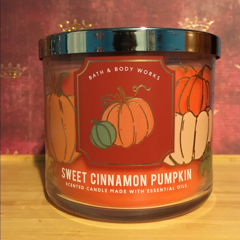 Bath and Body Works Sweet Cinnamon Pumpkin Candle